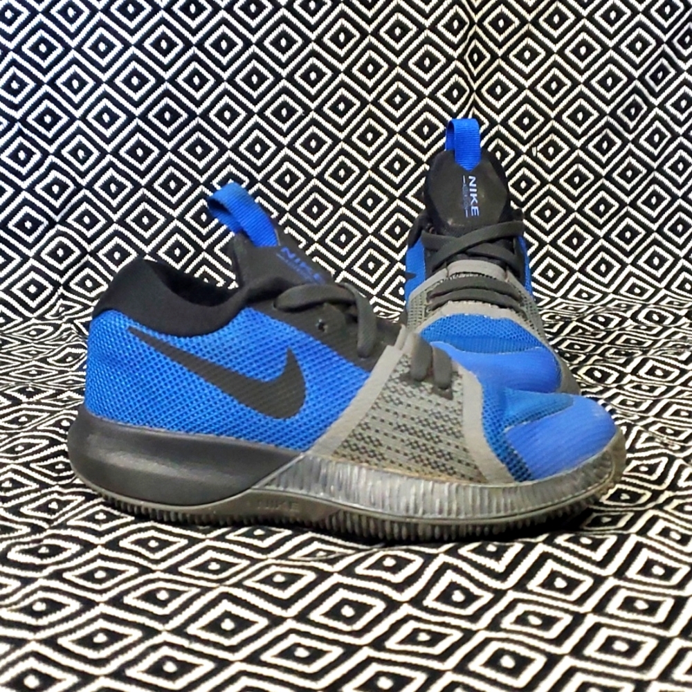 Kids Nike Assertion Basketball HiTop Sz 1C